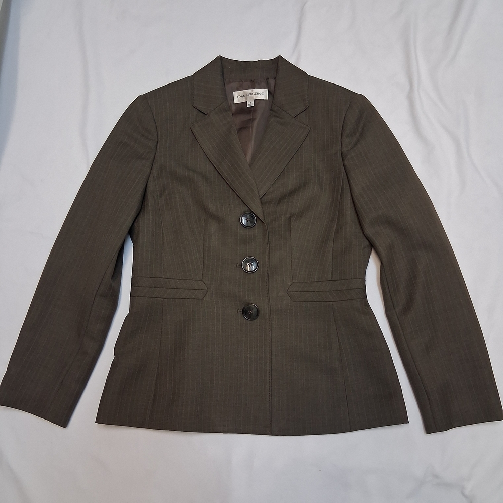 Evan Picone Sophisticated Women's Brown Suit Jacket blazer